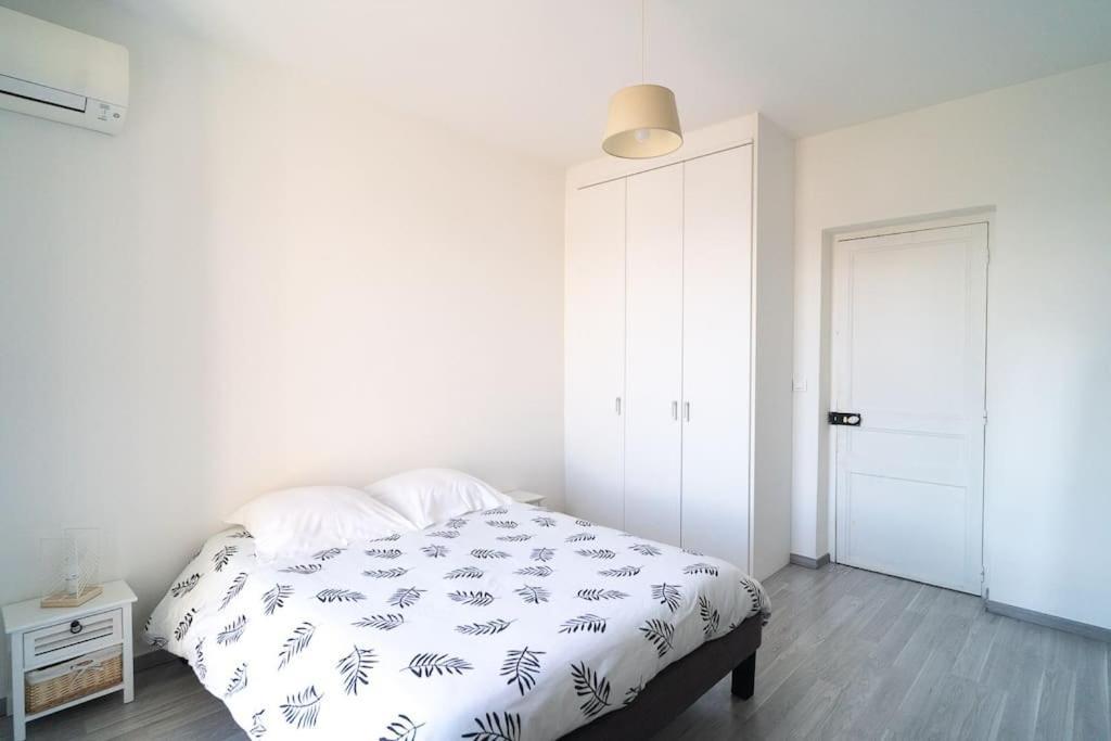 Appartement T4 Vue Mer Proche Gare Et Centre Ville Αζάτσιο Εξωτερικό φωτογραφία