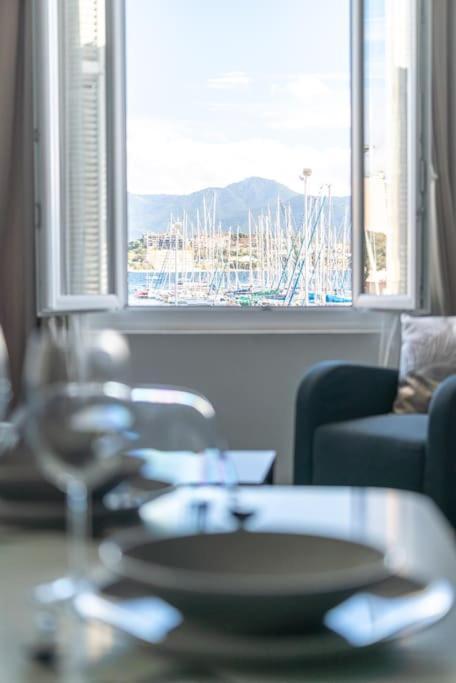 Appartement T4 Vue Mer Proche Gare Et Centre Ville Αζάτσιο Εξωτερικό φωτογραφία