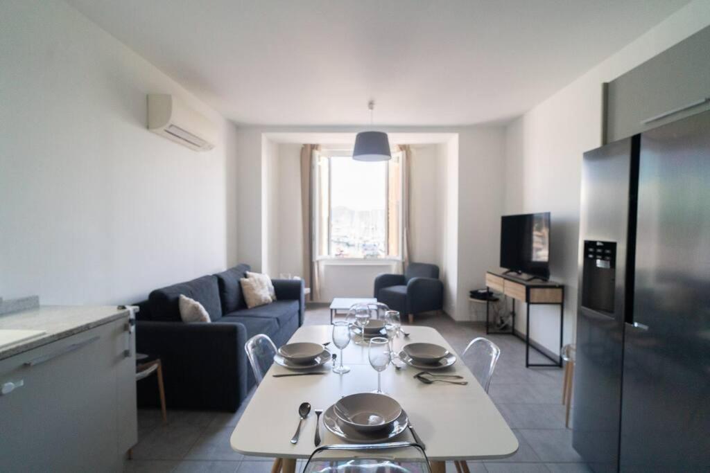 Appartement T4 Vue Mer Proche Gare Et Centre Ville Αζάτσιο Εξωτερικό φωτογραφία