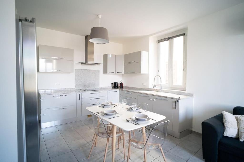Appartement T4 Vue Mer Proche Gare Et Centre Ville Αζάτσιο Εξωτερικό φωτογραφία